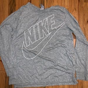nike longsleeve